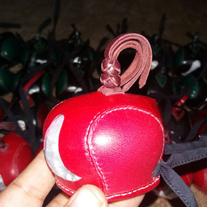 หมวกแบบมีสายรัดทำจากไนลอนแบบพกพามีฮู้ดหนังสไตล์ดัตช์ปรับแต่งได้ - Product Image 1