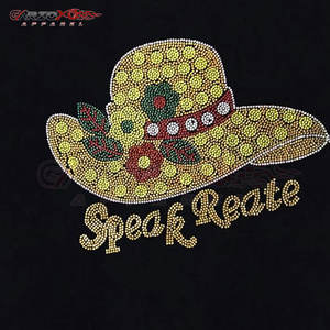 Sudadera de invierno con diamantes de imitación para hombre con estilo con estampado de letras brillantes tela polar diseño transpirable y detalle de bolsillo - Product Image 5