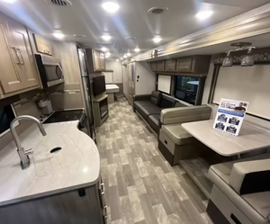 Autocaravanas Usadas 2018 2019 2020 2021 Tiffin Allegro 32SA Rvs, Remolques de Viaje - Product Image 3