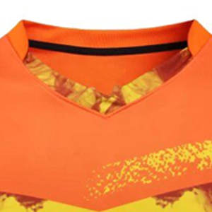 Nuevo Uniforme de Fútbol Personalizado para Hombre, Precio Económico, Impresión por Sublimación - Product Image 4