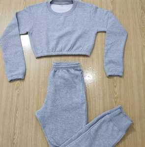 Chándales de lana con diamantes de imitación para mujer, ropa de calle de nailon juvenil, chándal de terciopelo personalizado de buena calidad de algodón grueso para invierno - Product Image 3