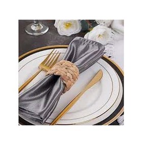 แหวนผ้าเช็ดปากทรงกลมหนาขัดมันแบบโบราณทำจากทองเหลืองสีเงินดีไซน์หรูหราพร้อมลายนูนสำหรับตกแต่งโต๊ะ - Product Image 4