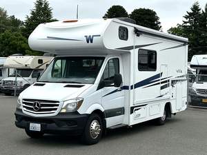 Autocaravana Familiar Moderna de Lujo de 26 pies, Remolque de Viaje Todoterreno con Aire Acondicionado/Refrigerador para Uso en Vehículos y Automóviles - Product Image 6