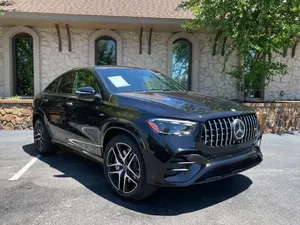 Mercedes-Benz GLE 2024 impecablemente limpio - Product Image 4