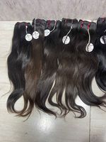 Vente en gros Temple d'Inde du Sud Vague Droite Soyeuse pour Femmes Remy Machine Humaine Double Trame pour Tressage Dentelle Avant Toutes les Couleurs
