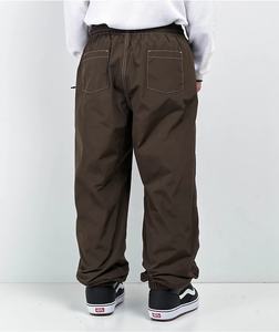 Pantalones de esquí impermeables para hombre y mujer, chaqueta de snowboard de gran tamaño con transpirable, totalmente sellada con costuras para la temporada de invierno - Product Image 3