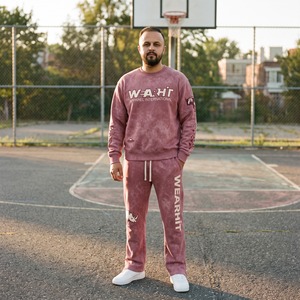 Conjunto de chándal de forro polar cepillado con efecto lavado ácido, sudadera de cuello redondo y pantalones de chándal acampanados, para vinilo termoadhesivo y pedrería, 420 GSM, color rosa lavado - Product Image 3