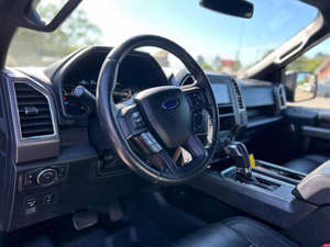 Auto Usado de Calidad a Precio Accesible, Ford F-150 XLT 2015, Volante a la Izquierda - Product Image 2