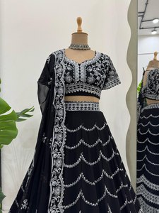 Vente chaude Élégant Designer Indien Lehenga Choli Dupatta Georgette Dames D'été De Noce Porter Bollywood Inspiré Long - Product Image 4