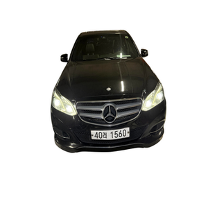 Benz Clase E W212 E220 CDI Avantgarde 2016 en Buen Estado, Auto Usado Coreano en Venta, 300auto Export - Product Image 1