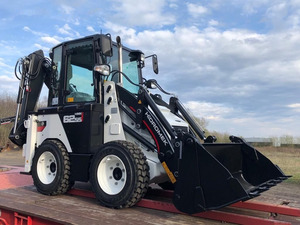 Minicargadora Hidromek BCakho ASV-Made con Tracción en las 4 Ruedas, Motor Euro5/EPA, Maquinaria de Ingeniería y Construcción de Alta Eficiencia - Product Image 4