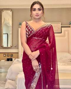 ผ้าส่าหรีผู้หญิงลายพิมพ์ซิลค์สกรีนประดับด้วยเลื่อมและงานปักหิน ดีไซน์ใหม่ล่าสุด สำหรับงานเทศกาล คุณภาพสูง - Product Image 4