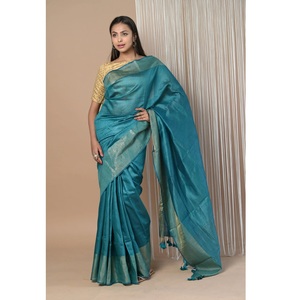 Sari en soie Tussar multicolore artistique pour femmes, offrant un fluide de tissu magnifique et une élégance culturelle intemporelle d'Inde - Product Image 1