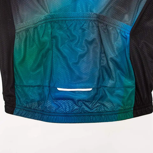 Camiseta de ciclismo personalizada OEM y ODM, camisetas de ciclismo impresas sublimadas de tela transpirable de compresión ligera de secado rápido - Product Image 5