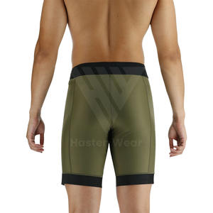 Pantalones Cortos Deportivos de Compresión Transpirables con Cintura Elástica y Estampado Personalizado para Hombre, Hechos en Pakistán - Product Image 2