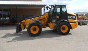 Cargadora de ruedas bastante usada 2014 JCB TM320 AGRI disponible para la venta - Product Image 2