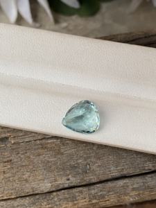 Piedra de corte de corazón de Aguamarina Natural Certificada con buen color y calidad de brillo Piedra preciosa suelta 3,68 quilates - Product Image 4