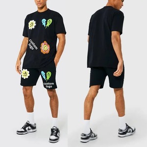 Ensemble 2 pièces t-shirt et short pour homme, tenue de Sport, surdimensionné, imprimé graphique, couleur noire, vente en gros - Product Image 1