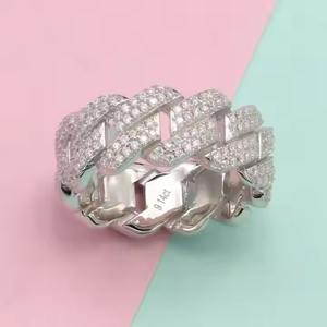 แหวนแต่งงานสีทองขาวทึบ14K แหวนเพชรโมอิสซาไนต์แท้10มม. สำหรับผู้หญิงแหวนเชื่อมคิวบาและชุบโรเดียม - Product Image 5