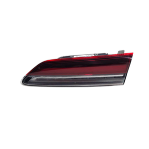 ไฟเบรกหลังขวาในตัวประตูรถ รุ่น SKODA Karoq หมายเลขอะไหล่ 57A945308C (18>) - Product Image 1