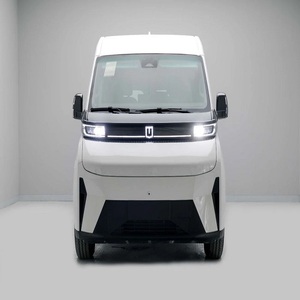 Casi Nueva, Como Nueva y a un Precio Increíble: Camioneta Eléctrica Geeleey Farizon FWD Blanca 2025, Batería de 70-90 kWh, Autonomía de 301-400 km - Product Image 1