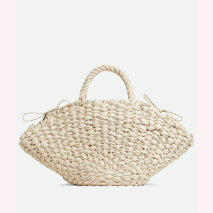 Sac à main bohème en rotin et raphia Designer Seagrass Tote avec de superbes embellissements inspirés des perles et des diamants - Product Image 6