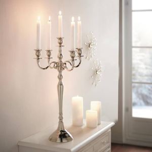 Candélabre décoratif moderne en métal fini argent pour la décoration intérieure du salon de la fête de mariage - Product Image 1