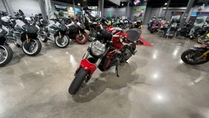 Motocicleta <span class=keywords><strong>Ducati</strong></span> Monster 1200 Roja 2026 NUEVA, Completamente Ensamblada, Lista para Envío Mundial - Product Image 2