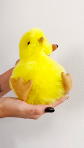 Peluche de Alpaca Personalizado, Lindo Pollo de Peluche – Fabricante Mayorista de Animales de Peluche Suaves de Auténtica Piel de Alpaca Peruana - Product Image 2