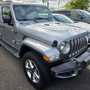 NEATLY USADO 2018 Jeep Wrangler Unlimited Sahara 4WD Volante a la izquierda - Product Image 1