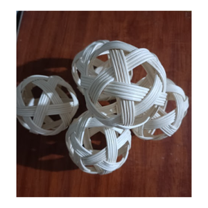 ลูกบอลหวายสไตล์โบฮีเมียนของตกแต่งบ้านแบบทอมือโดยใช้วัสดุธรรมชาติเหมาะสำหรับการตกแต่งภายในที่อบอุ่นและเป็นมิตรต่อสิ่งแวดล้อม - Product Image 6