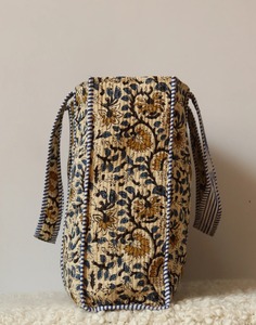 Sac fourre-tout personnalisé à la mode pour femme, style floral vintage, avec fermeture éclair, doublure en toile, imprimé en bloc, design Kantha, été indien, shopping, voyage - Product Image 3