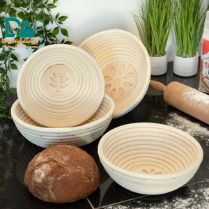 Corbeille à pain en rotin écologique avec doublure blanche ronde pour la cuisson artisanale du pain au levain au Vietnam - Product Image 5