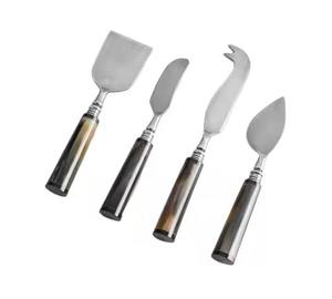 Ensemble d'épandeurs de fromage en acier inoxydable 3 pièces avec manche en bois pour fêtes, mariages et hôtels - Product Image 2