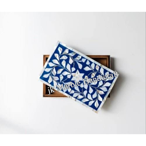 Boîte à bijoux en nacre de couleur bleue à la main Design unique pour le stockage de la décoration intérieure Meilleur prix en gros - Product Image 1