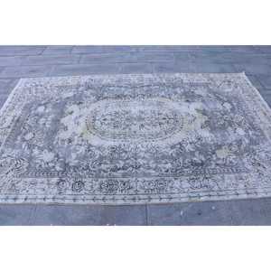 Tapis en laine patchwork gris vintage, avec support en latex écologique, 5,2 x 8,6 pieds - Product Image 4