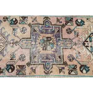 พรมวินเทจตุรกีลายปะติดปะต่อ ขนาด 2.2x12 ฟุต  พรมวูลปูพื้นแบบมีแผ่นรองลาเท็กซ์รักษ์โลก สีชมพู - Product Image 4