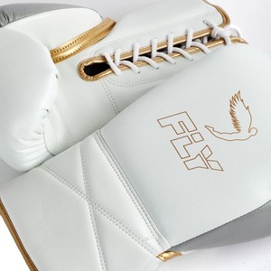 Guantes de Boxeo Fly Super Lace Pro, Blancos, Grises y Dorados, OEM ODM, Nuevos Guantes de Boxeo Fly para Entrenamiento de Combate, Guantes de Boxeo Personalizados para Competencia - Product Image 3