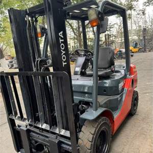 Directe verkoop van gebruikte <span class=keywords><strong>Toyota</strong></span> <span class=keywords><strong>7FD25</strong></span> 2,5 ton heftruck, Japanse import, voor buitenlandse handel, interne verbranding. - Product Image 2