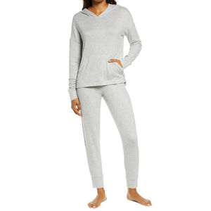 Top Trending Women's High Quality Quick Dry Breathable Hoodie Sweatshirts Sustainable Winter Wear at Wholesale Price - Product Image 5