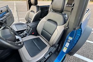 Ford Bronco Wildtrak 2022 Usado en Buen Estado, 12000 Millas, EcoBoost V6, 4WD, Paquete Sasquatch - Product Image 5