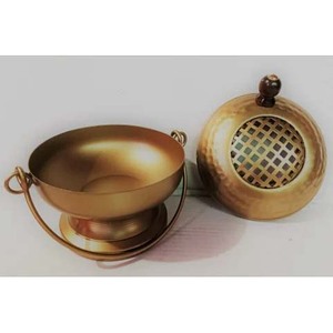 Dernière nouveauté Brûleur d'encens suspendu en métal et fer de meilleure qualité Porte-encens design martelé Brûleur de méditation de parfum d'air - Product Image 5