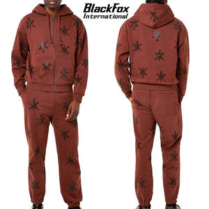 2025 Buen proveedor OEM Servicio Hombres La más alta calidad Hecho en Pakistán Ecológico Adulto Desgaste Chándales de diamantes de imitación - Product Image 3