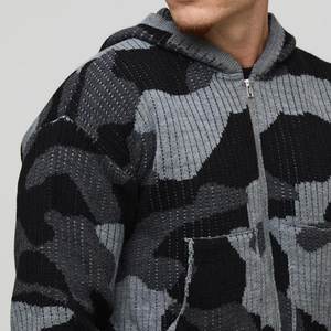 Sudaderas con capucha de camuflaje para hombre con logotipo de punto personalizado al por mayor, sudaderas con capucha de invierno transpirables ecológicas, ropa de calle informal, sudaderas con capucha estampadas para hombre - Product Image 3