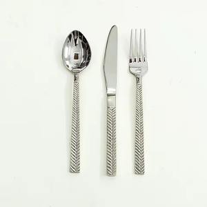 Leaf Design Poignées En Acier Inoxydable Ensemble De 3 Couverts Cuillère Couteau Fourchette Utilisé Dans La Cuisine Table Argent Couleur Plaqué Ensembles - Product Image 1