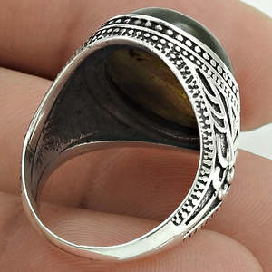 Bagues ovales vintage faites à la main pour hommes et femmes, avec une grande pierre de labradorite ancienne, bijoux bohèmes à la mode - Product Image 3