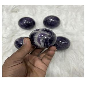 Sphères d'améthyste naturelle sculptées à la main, sphère de cristal à thème pour la décoration de la maison, cadeau pour la fête des mères, Gujarat - Product Image 3