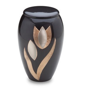 Urnas de cremación de estilo europeo conmemorativas de cenizas de adultos humanos con talla hecha a mano y tamaño personalizado - Product Image 6