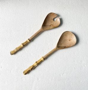 Servidor de ensalada de moda Servidor de ensalada de madera de mango con mango de bambú de resina Servidor de ensalada de comida de madera Cuchara y tenedor Vajilla - Product Image 3