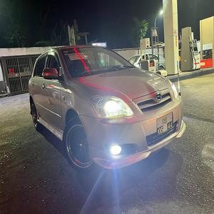 Bastante usado Toyota Runtz Fresh & Clean Automático Sin historial de accidentes Velocidad máxima Mejor precio Venta caliente - Product Image 3